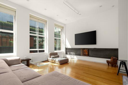 Photo #5 of Soho Haven | Grand Corner 3BR Soho Loft with Keyed Elevator